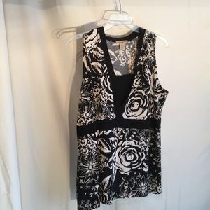 Sarah Lawrence 3x Black/white print top like new